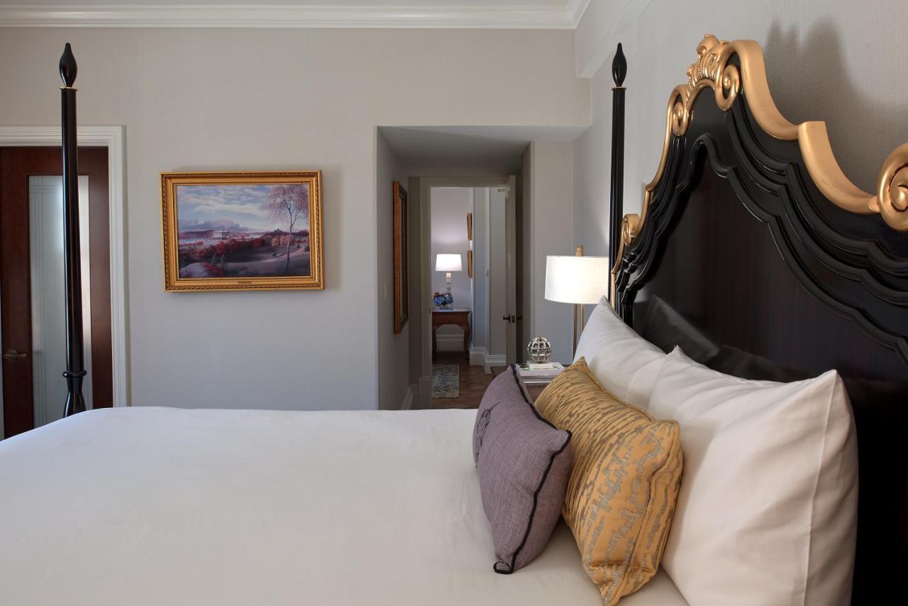 Hotel Viking Newport Buitenkant foto