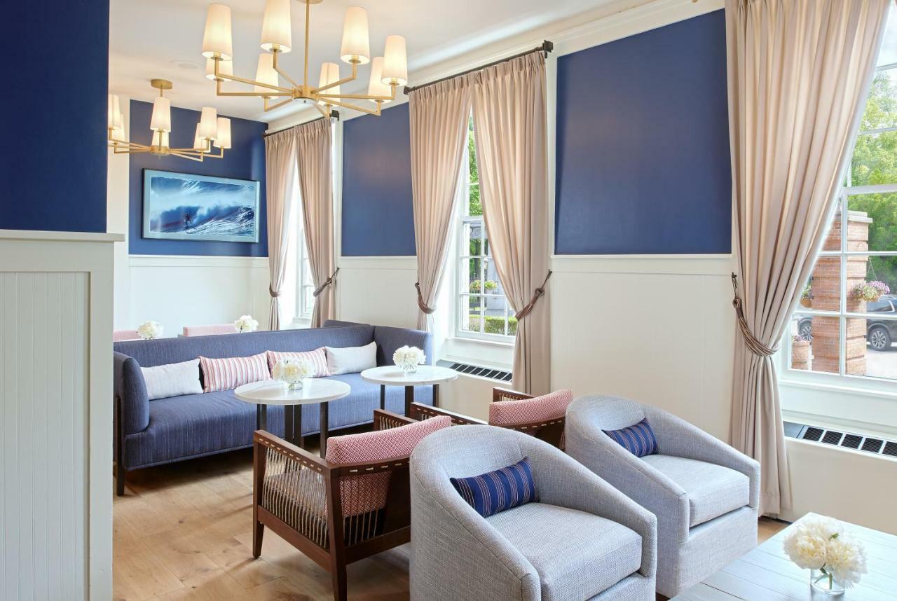 Hotel Viking Newport Buitenkant foto